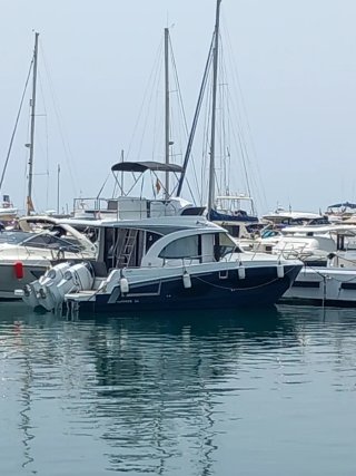 Beneteau Antares 11
