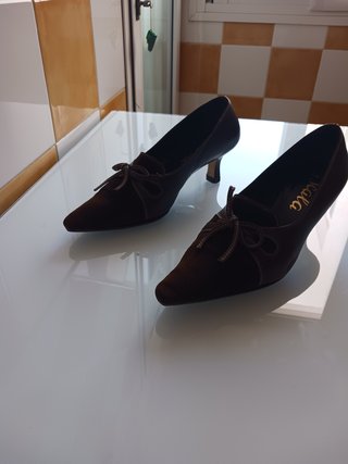 Zapato Tacon Ante T-37 Usado.