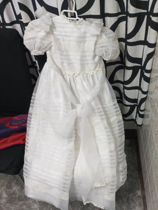 Vestido blanco de ceremonia