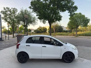 Toyota Yaris 2009