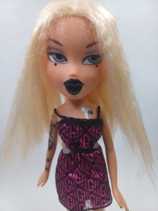 Bratz Cloe