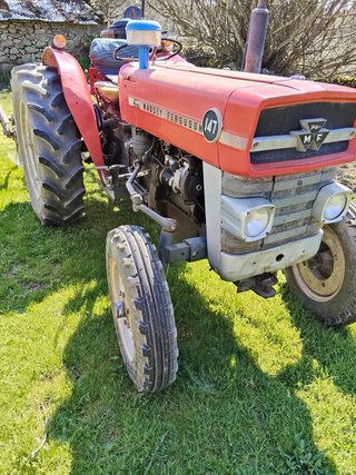 Tractor Massey Ferguson 147
