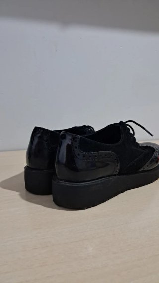 Zapatos Negros Elegantes con Plataforma