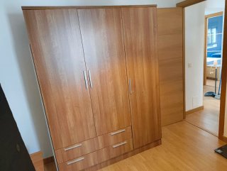 Mueble de dormitorio madera