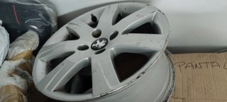Llanta Peugeot 16 pulgadas