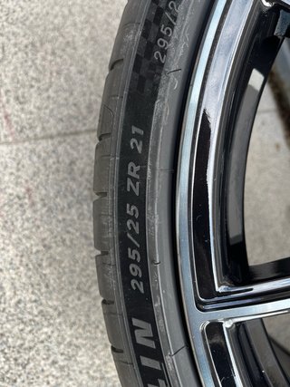 Llantas Concaver CVR4 20 y 21 + Michelin Pilot 4s