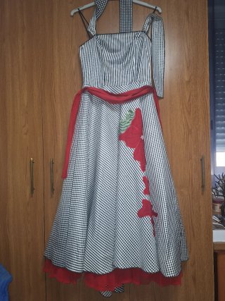 Vestido Pinup Rayas y Flores Rojas