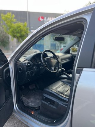 Porsche Cayenne 2005