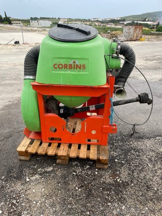 Azufradora Tractor 300 kg Corbins