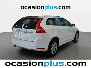 Volvo XC60 D3 Momentum 100 kW (136 CV)