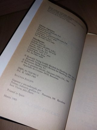 LIBRO - Dioses, tu.bas y sabios - ARQUEOLOGÍA