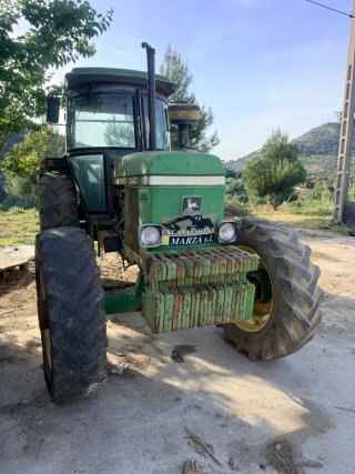 Tractor John Deere 3340