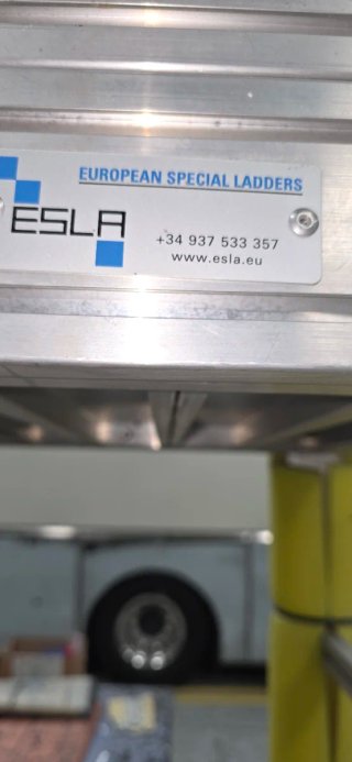 Plataforma Escalera Móvil Aluminio