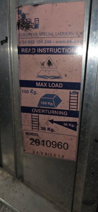 Plataforma Escalera Móvil Aluminio