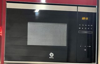 Microondas Balay Negro