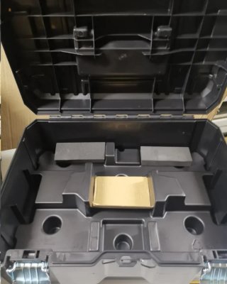 3 maletines Dewalt tstak