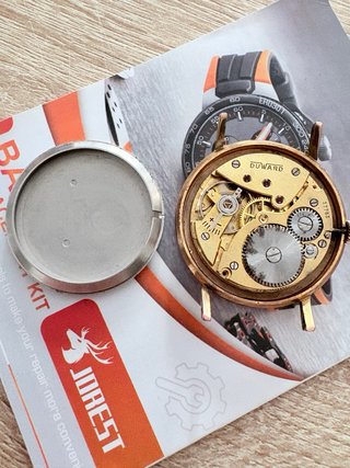 Reloj Duward Vintage Esfera Dorada