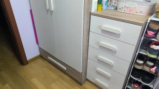 Mueble de salón madera y cristal