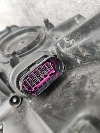 Faro Derecho Golf VII LCI Full LED 16-19 5G1941036