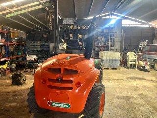 Carretilla elevadora AUSA C200H  4x4 Matrículada