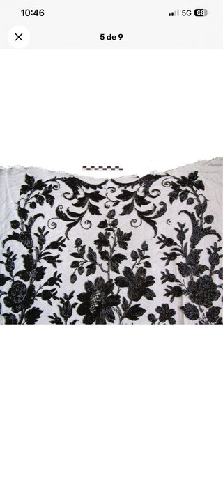 Tul antiguo bordado negro 1890 1x0,9m