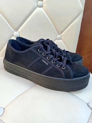 Zapatillas Victoria Plataforma Negras