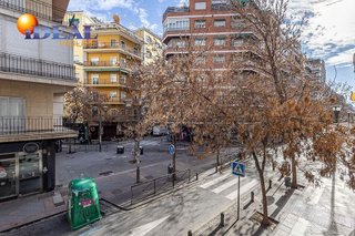 Piso en venta en Camino de Ronda - Rosaleda en Granada