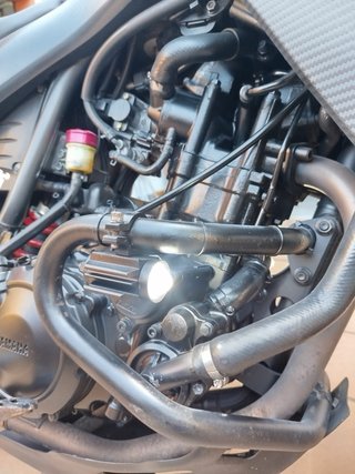 Yamaha supermotard 660