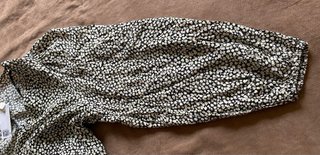 Vestido largo H&M estampado floral