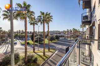 Piso en venta en Cerrillo de Maracena - Periodistas en Granada