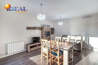 Piso en venta en Cerrillo de Maracena - Periodistas en Granada