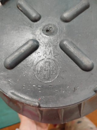 Damajuana vidrio con protector plástico. 4 L.