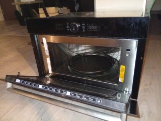 Microondas con horno Whirlpool