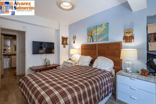 Piso en venta en Camino de Ronda - Rosaleda en Granada