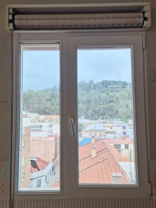 Ventana PVC Doble Vidrio 100x110.