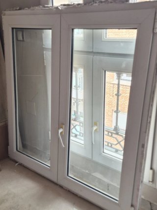 Ventana PVC Doble Vidrio 100x110.