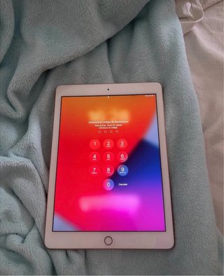Apple iPad 6ª Gen rosa