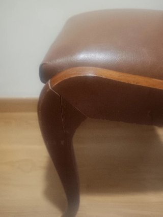 Sillas de madera tapizadas
