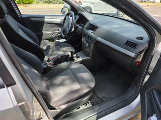 Opel Astra 2006