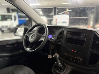 Mercedes Vito 110CDI 75kW furgon Base larga