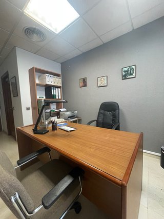 Local, despacho, oficina, sala de reuniones