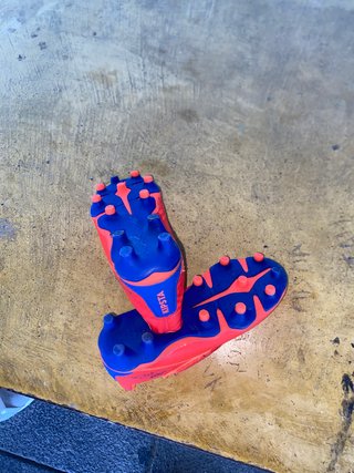 Botas de fútbol Kipsta Rojas Talla 36