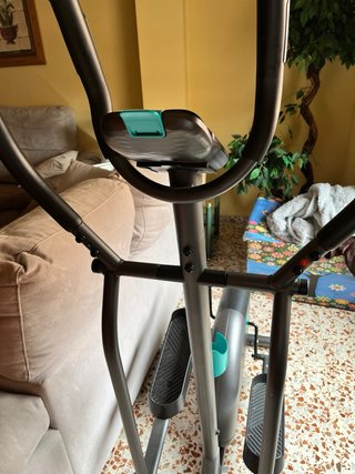 Bicicleta Elíptica Gris y Turquesa