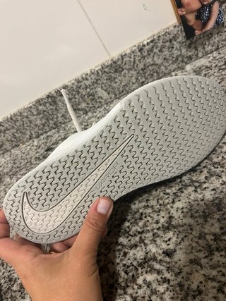 Zapatillas Tenis/Padel Nike Blancas. Talla US 7,5