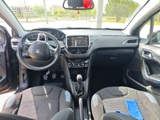 Peugeot 208 2013 diesel 1.6 eHDI