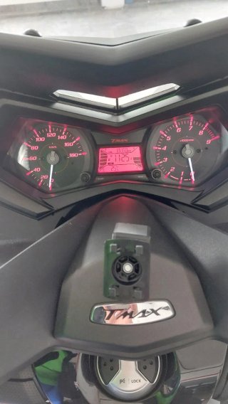 Yamaha Tmax 530 Maxi-Scooter Negra