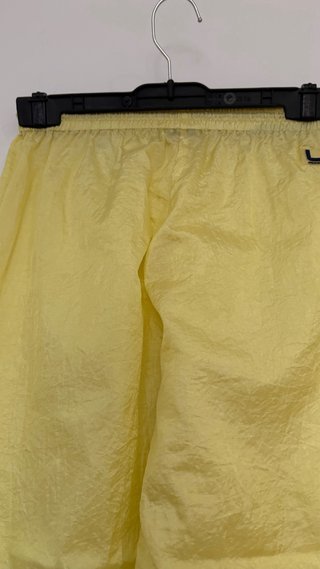 Pantalón ligero Adolfo Dominguez amarillo