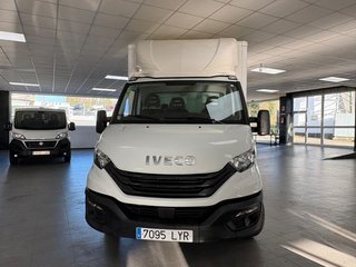 Iveco Daily 35C16	35C 16H 3450 Plataforma elevadora