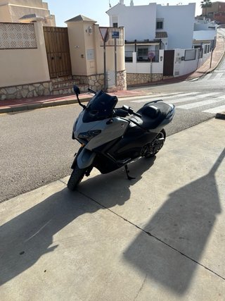 Yamaha T-Max 560 Tech Max
