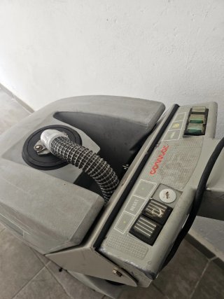 Fregadora Comac